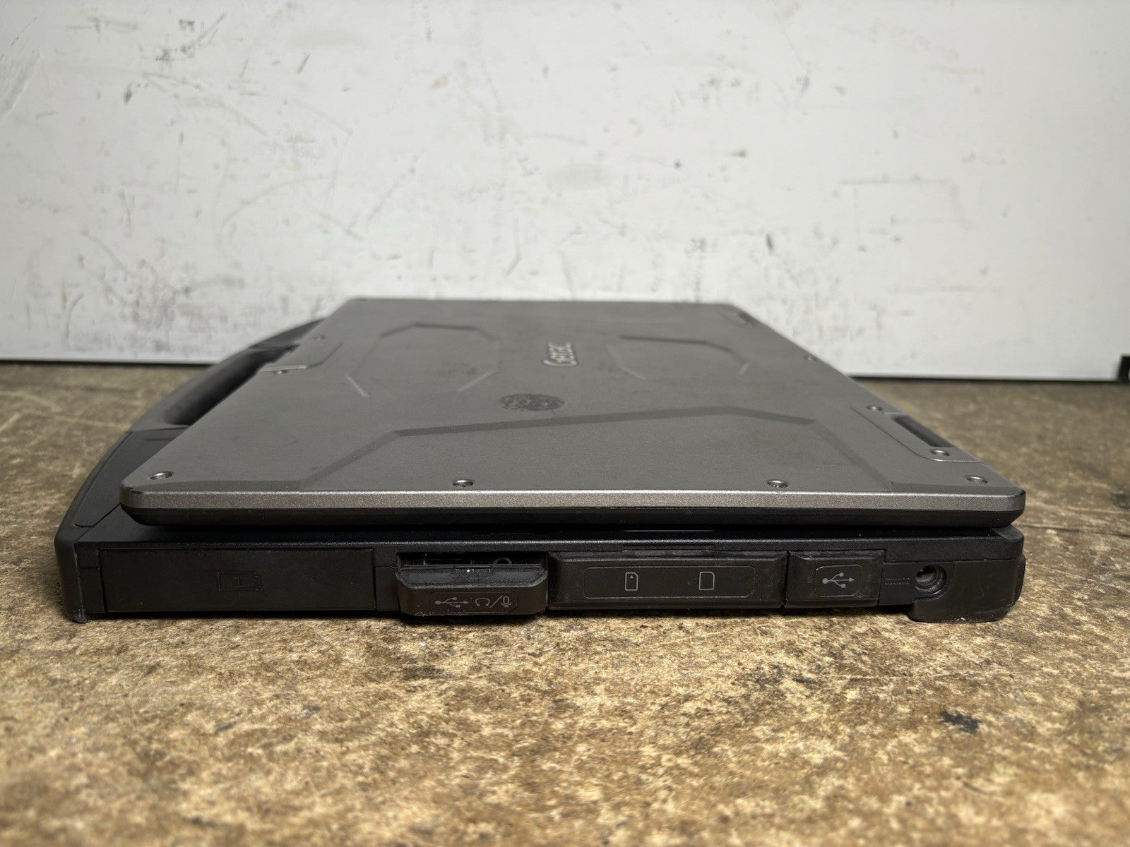 GETAC S410 G2 14'' Laptop 1.60GHz, Core i5-8250U, 16GB RAM, No SSD, No OS