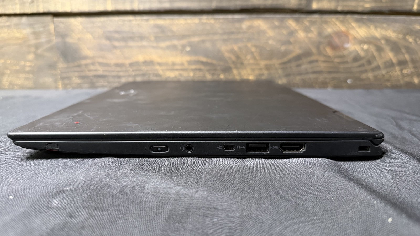 Lenovo ThinkPad X1 Yoga 3rd Gen 14" Intel i5-8350U 16GB RAM 256GB SSD WIN 10