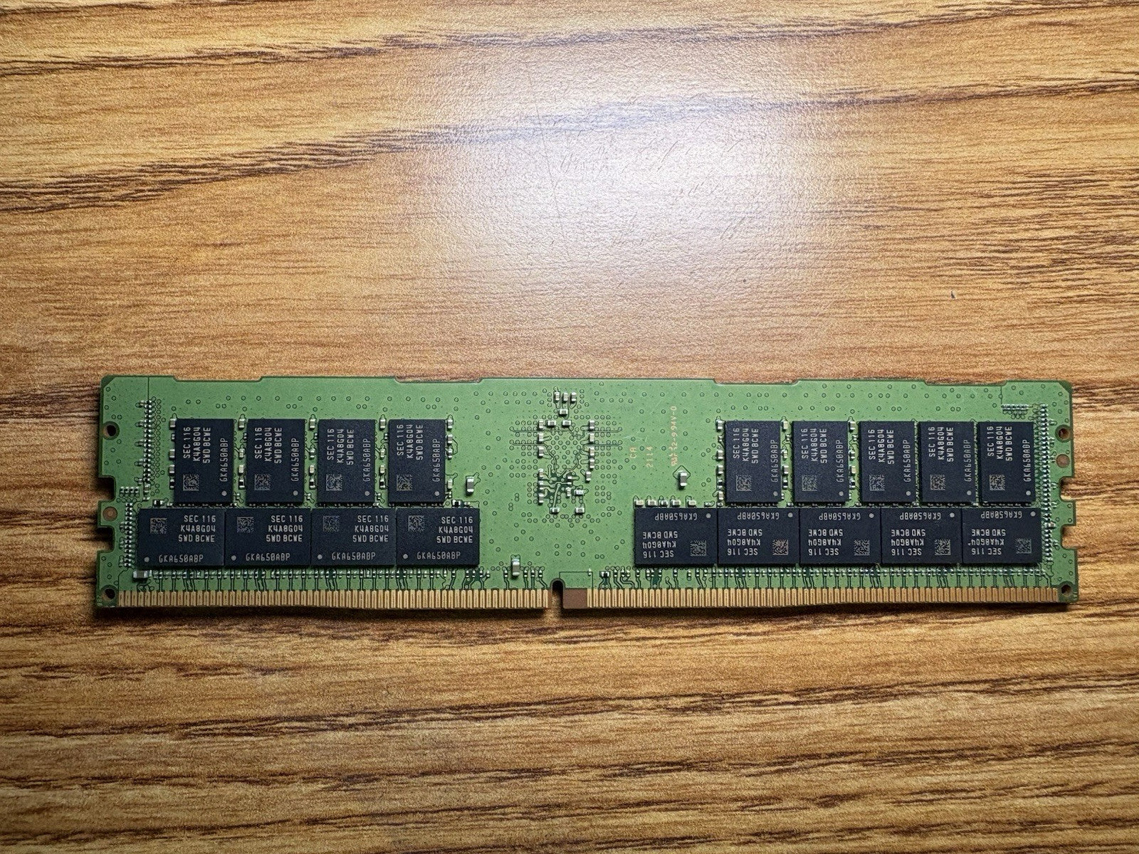 Samsung 32GB 2Rx4 PC4-3200AA-RB2-12-DC1 Server RAM