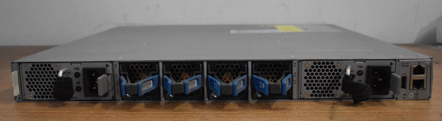 Cisco Nexus3172TQ, N3K-C3172TQ-10GT Port 1U Switch