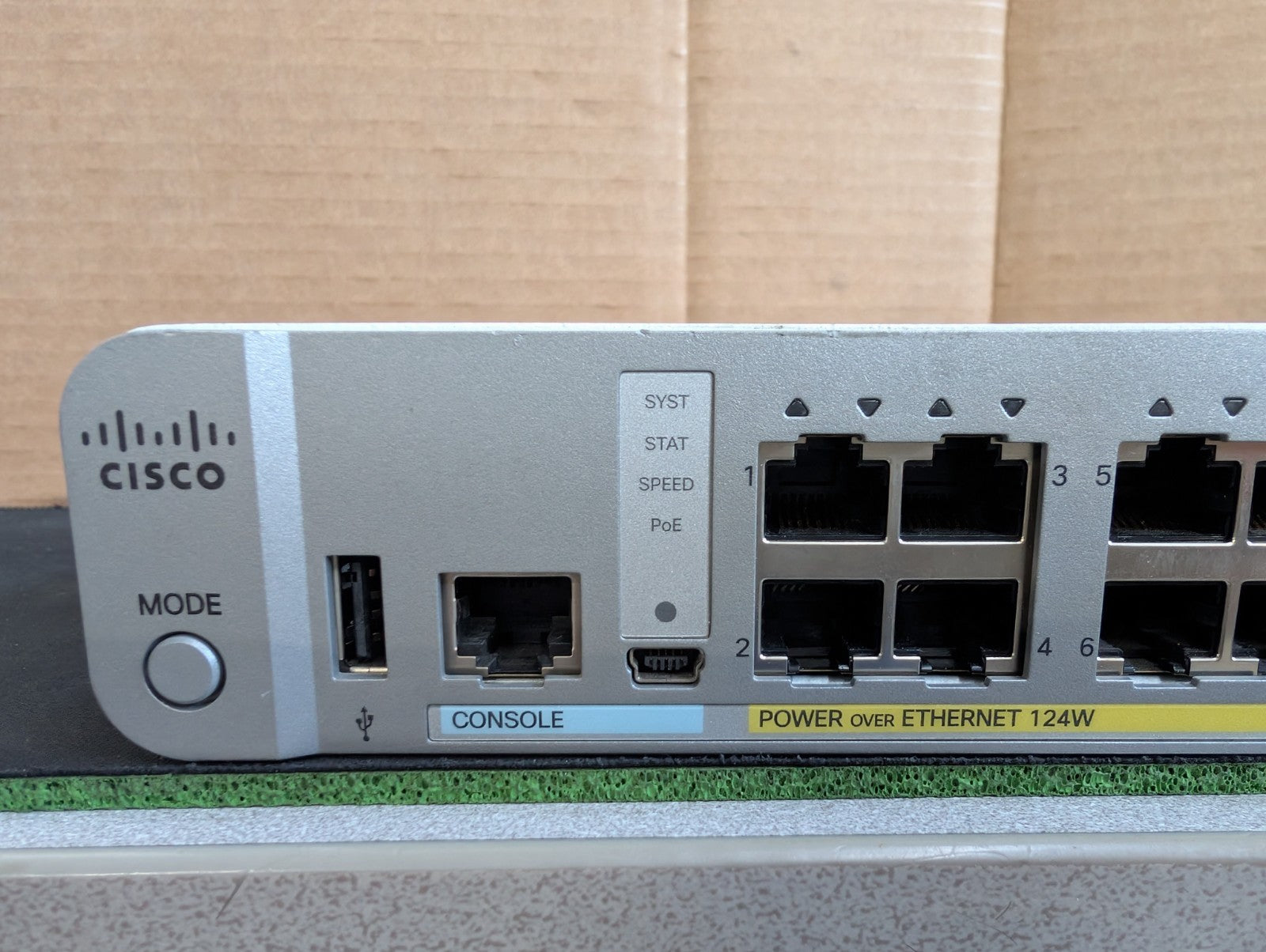 CISCO Catalyst 2960-CX Series WS-C2960CX-8PC-L
