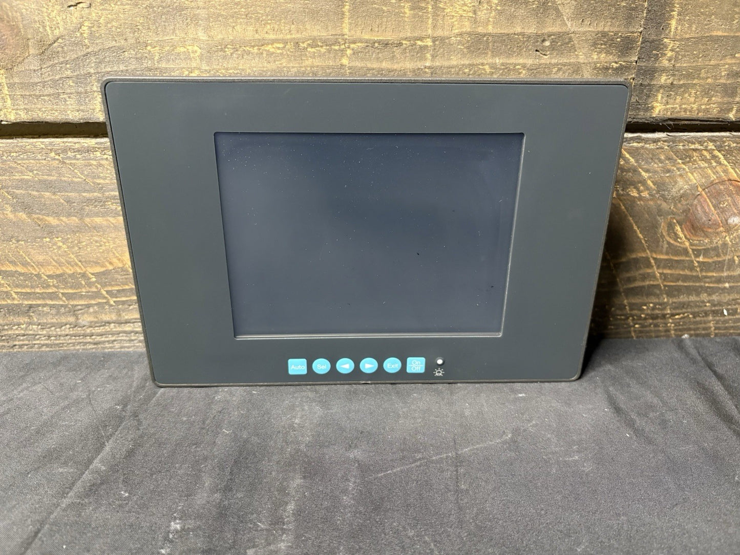 Advantech FPM-3060G-UAE | 6.5" VGA Industrial Monitor Touchscreen