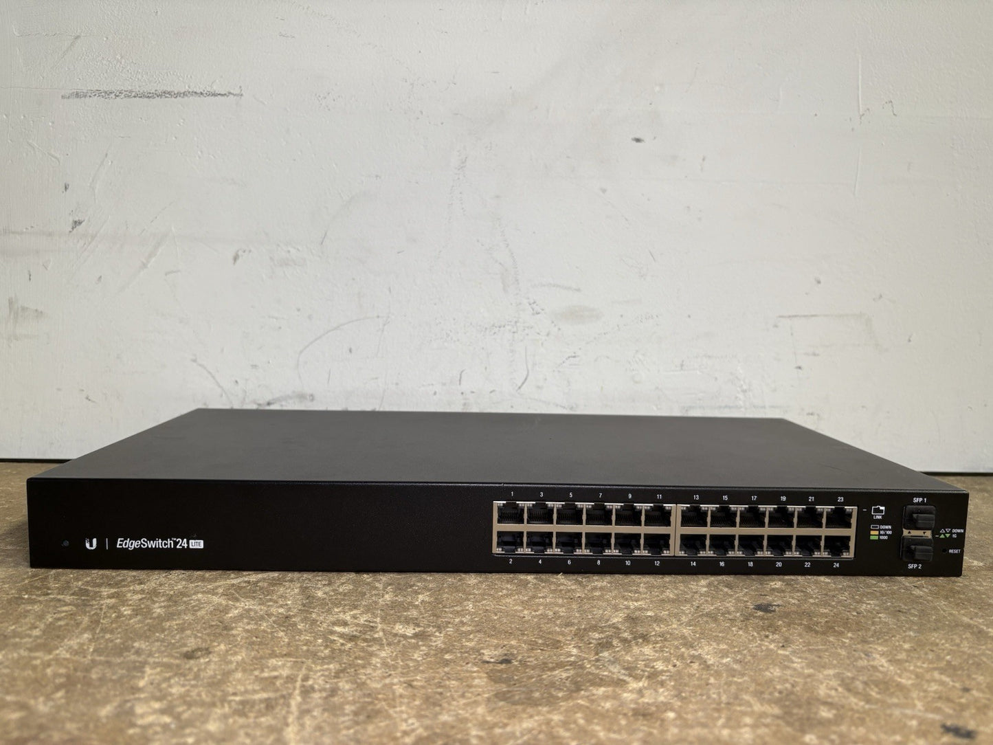 Ubiquiti Networks EdgeSwitch 24-Port Managed Gigabit Switch, ES-24-Lite