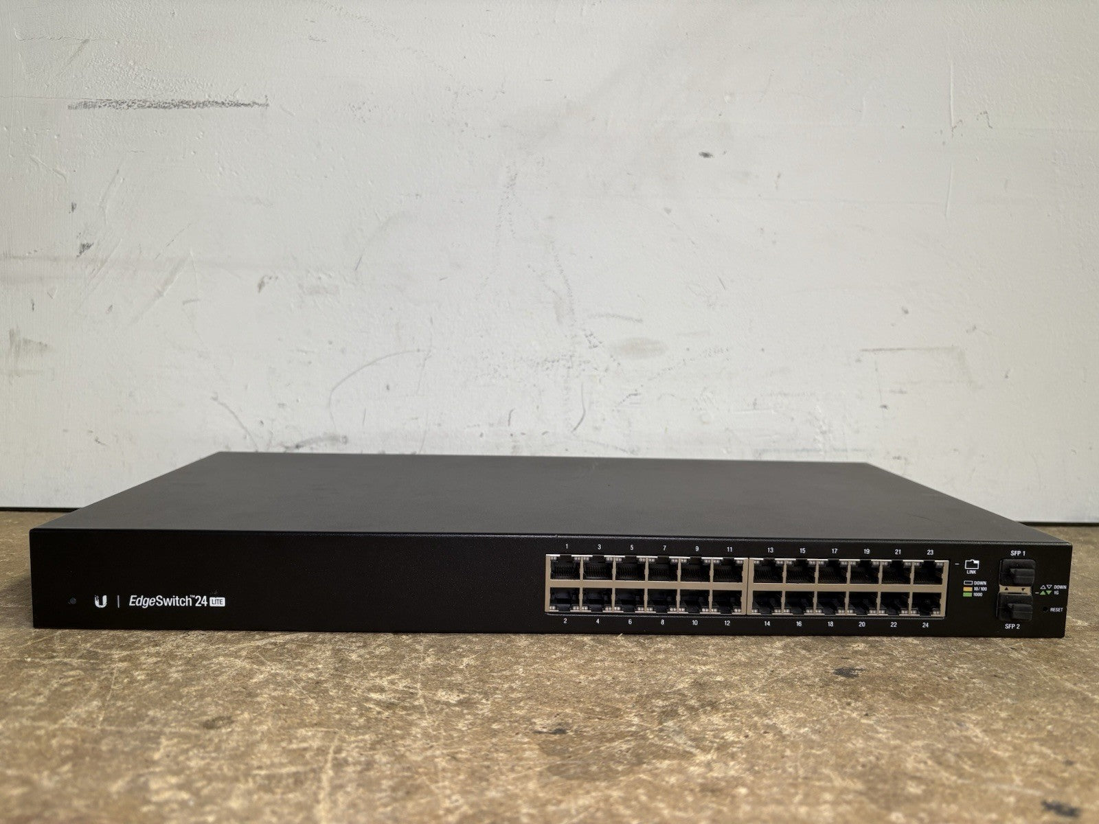 Ubiquiti Networks EdgeSwitch 24-Port Managed Gigabit Switch, ES-24-Lite