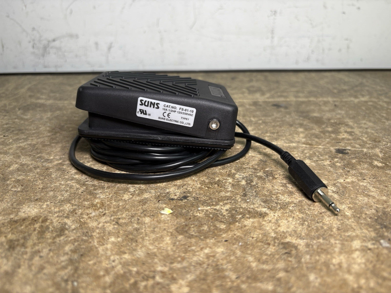 SUNS FS-81-10 Replacement Foot Switches 8 PIN