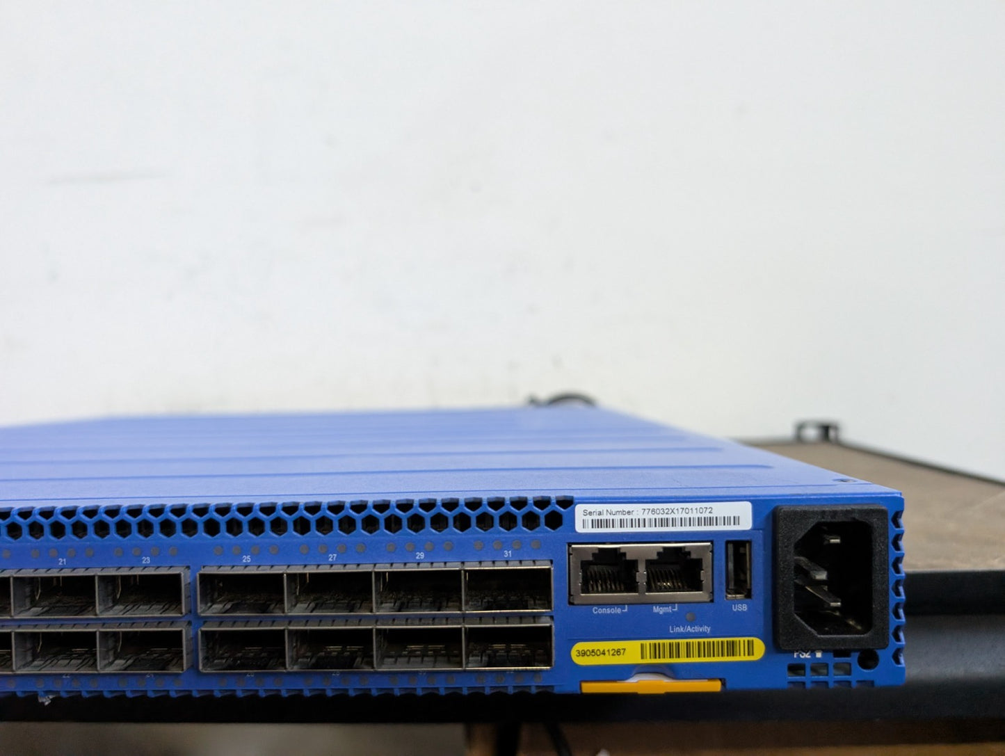 Edge-Core 7760-32X-A-AC-F 32-Port 100G Switch AS7760-32X W/Onie
