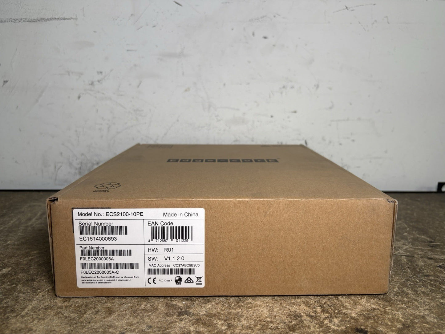 Edge-Core ECS2100-10PE F0LEC2000005A