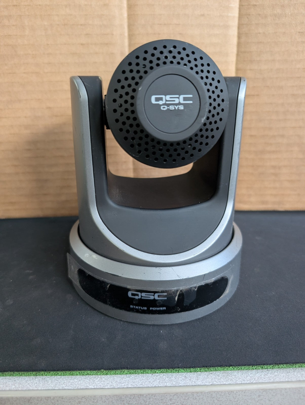 QSC Q-SYS PTZ-20x60 CONFERENCE CAMERA