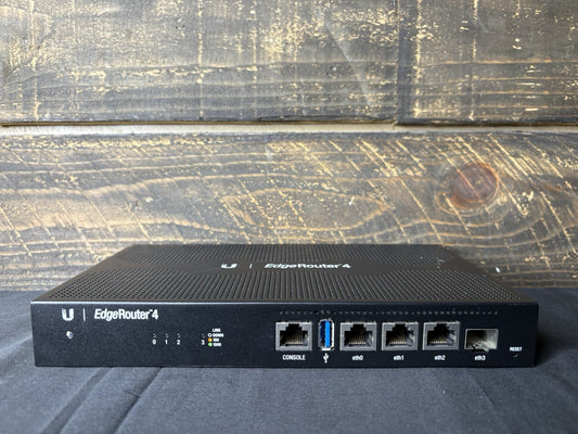 Ubiquiti Networks EdgeRouter 4 (ER-4) Gigabit Router
