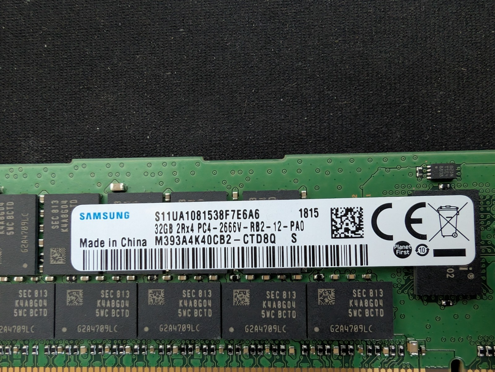 SAMSUNG 32GB 2RX4 PC4-2666V-RB2-12-PA0 M393A4K40CB2-CTD8Q SERVER MEMORY