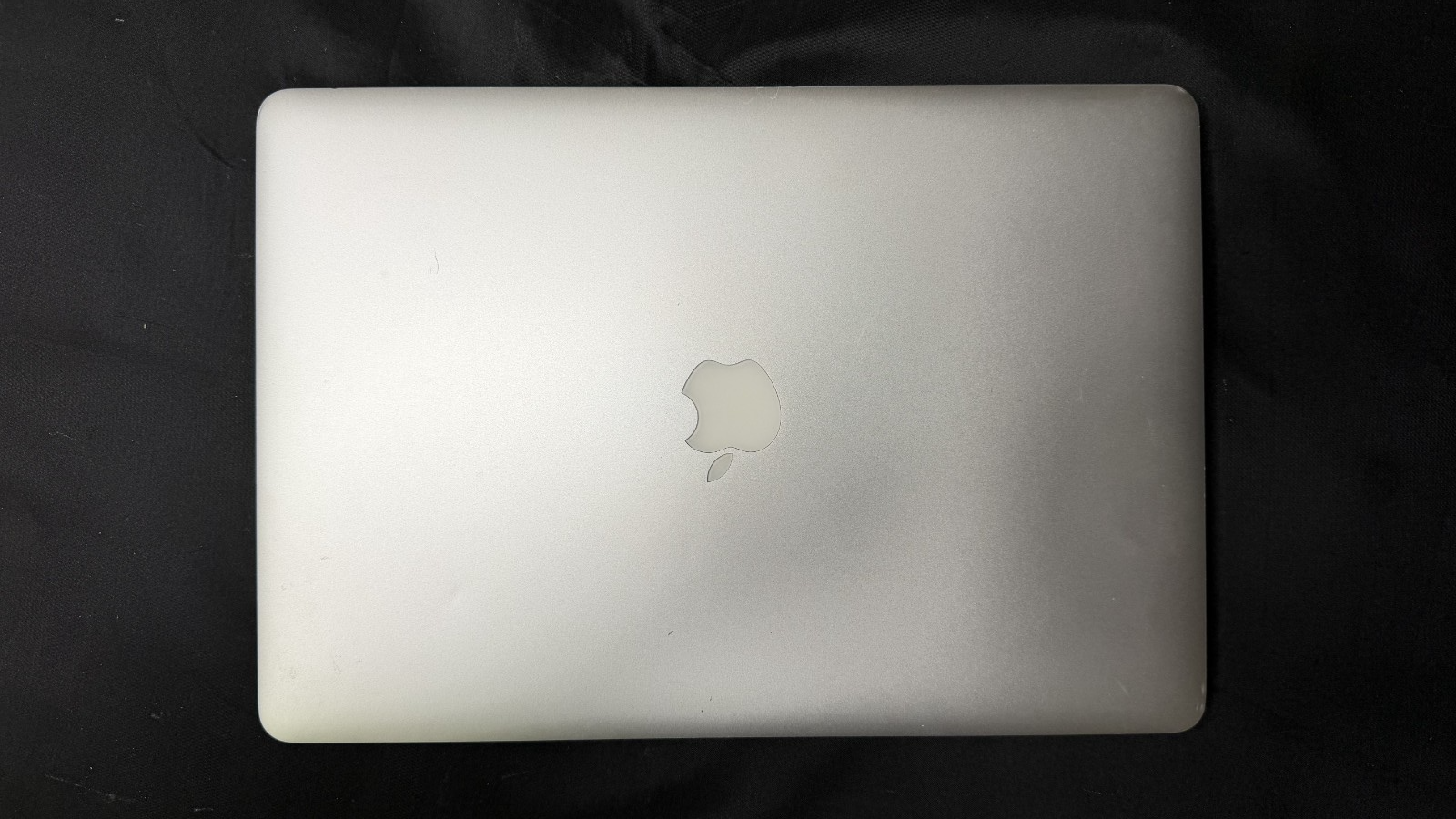 Apple MacBook Pro A1398 2013 15" intel core i7 8GB RAM 250GB SSD