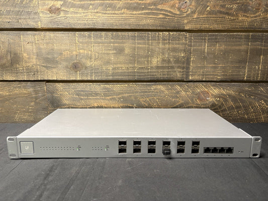 Ubiquiti Networks UniFi US-16-XG 10G 16-Port Managed Switch *Cosmetic