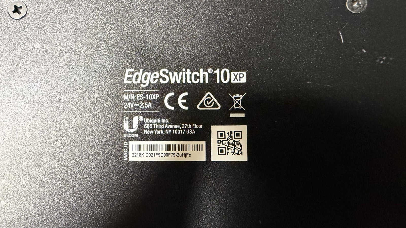 Ubiquiti EdgeSwitch 10XP 10-Port Gigabit Managed PoE Switch (ES-10XP)