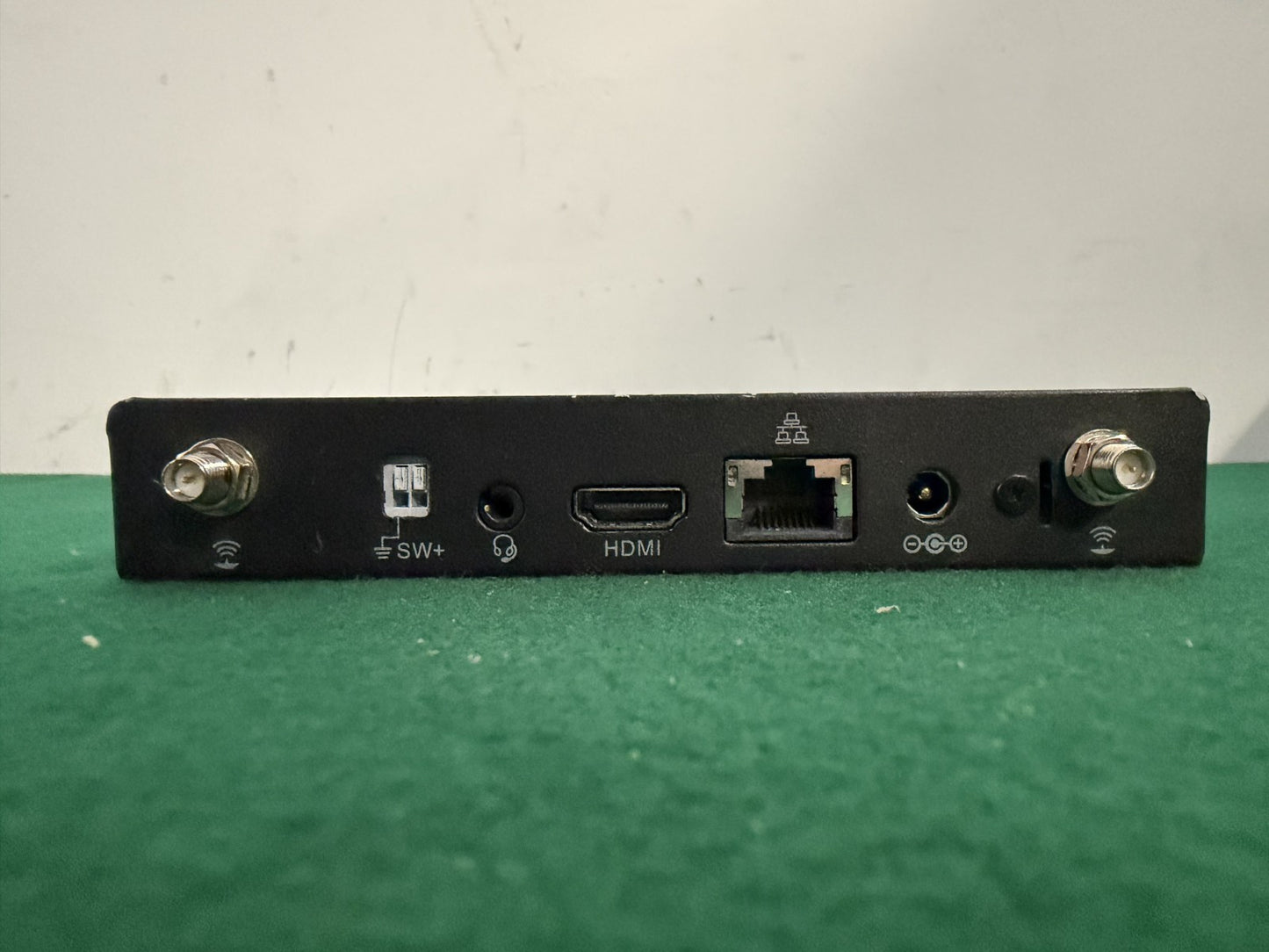 Aopen Chromebox Mini ME4100 4GB Mem 16SSD
