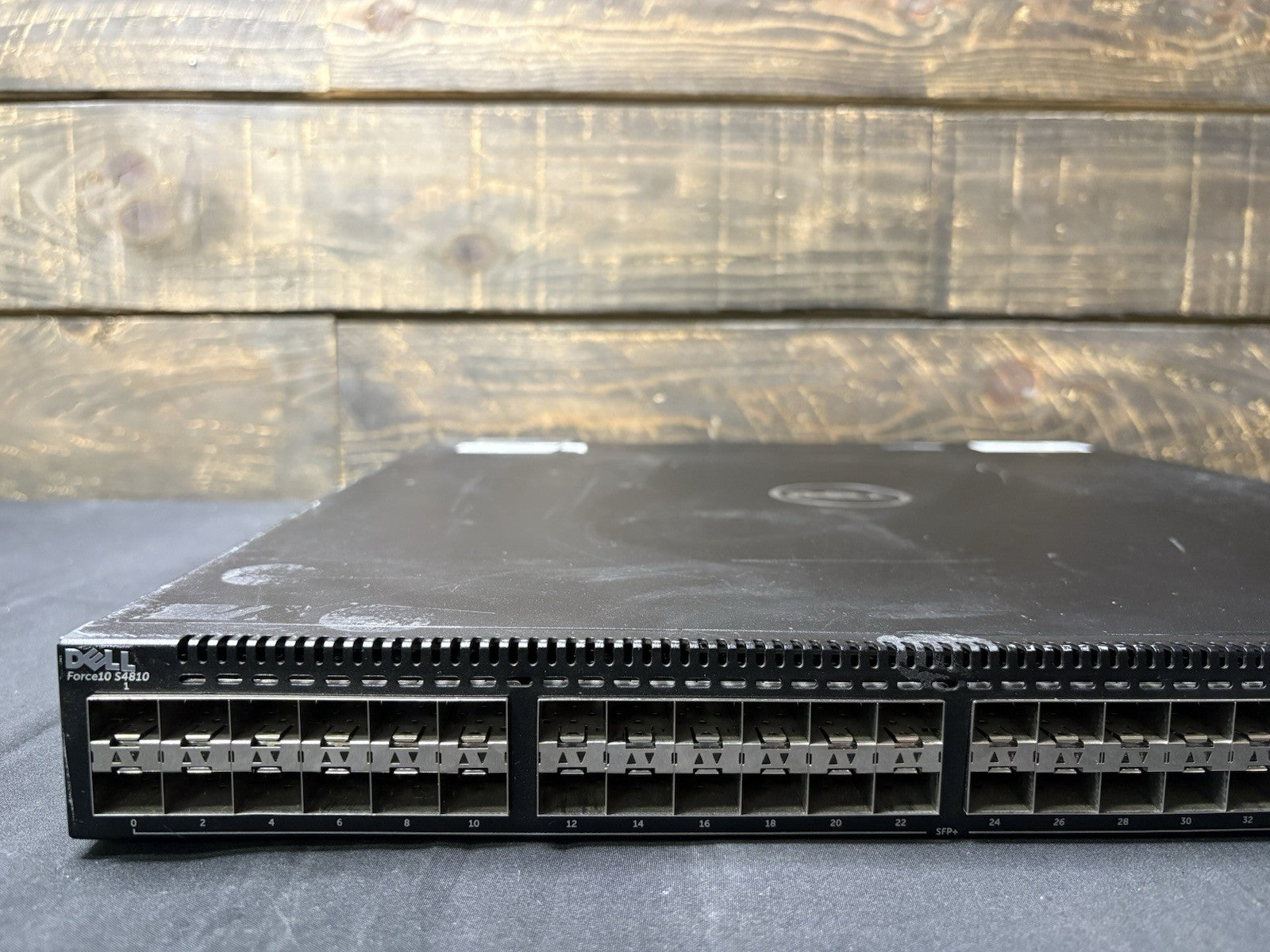 Dell Force 10 S4810 48-Port 10GB SFP+ & 4-Port QSFP+ Network Switch