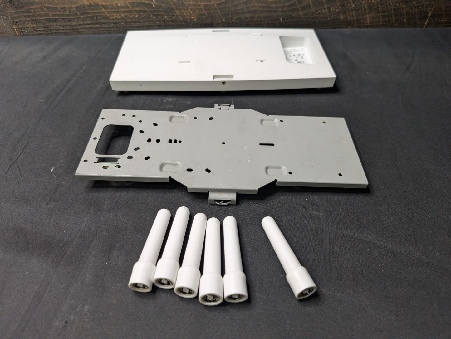 Cisco Meraki MR46E-HW Wi-Fi Access Points with antennas & mount Unclaimed