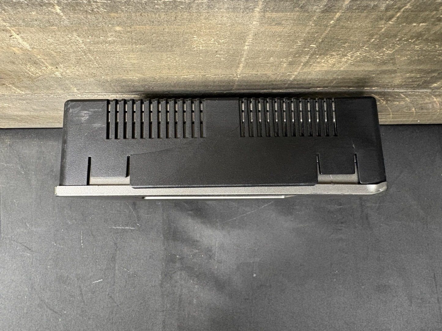 ADVANTECH TPC-650H VGA TOUCH PANEL COMPUTER TPC-650H