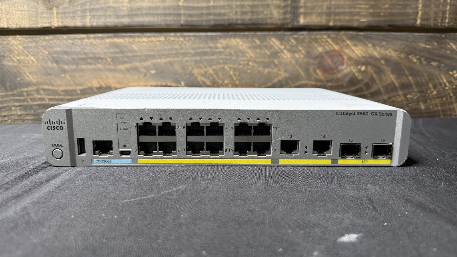Cisco Catalyst 3560-CX Series Ethernet Switch WS-C3560CX-12TC-S
