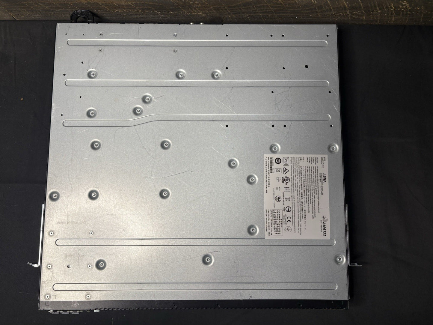 Aruba JL076A 3810M RSVLC-1407 HPE Smart Rate PoE+ 1-Slot Switch No PSU w/ jl083A