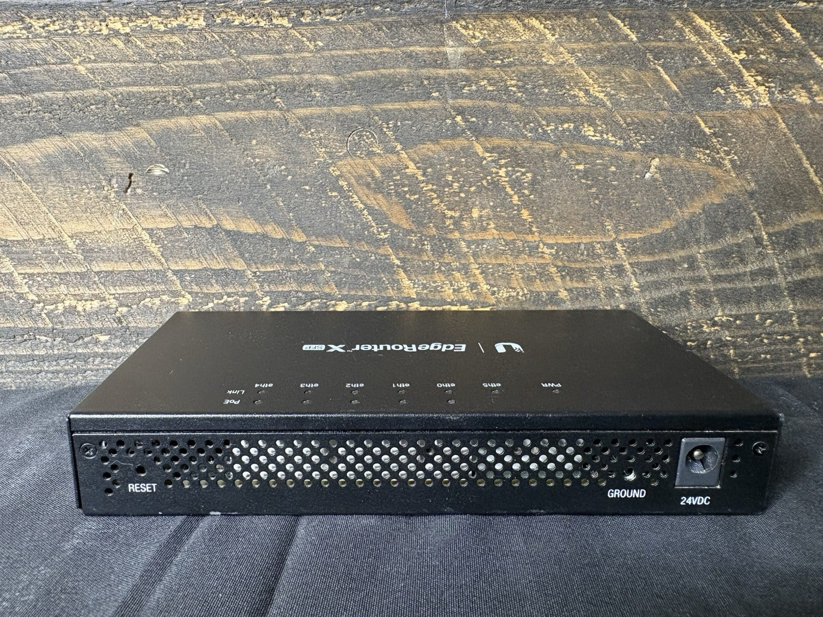 Ubiquiti (ER-X-SFP) EdgeRouter X Advanced Gigabit Router *NO ADAPTER*