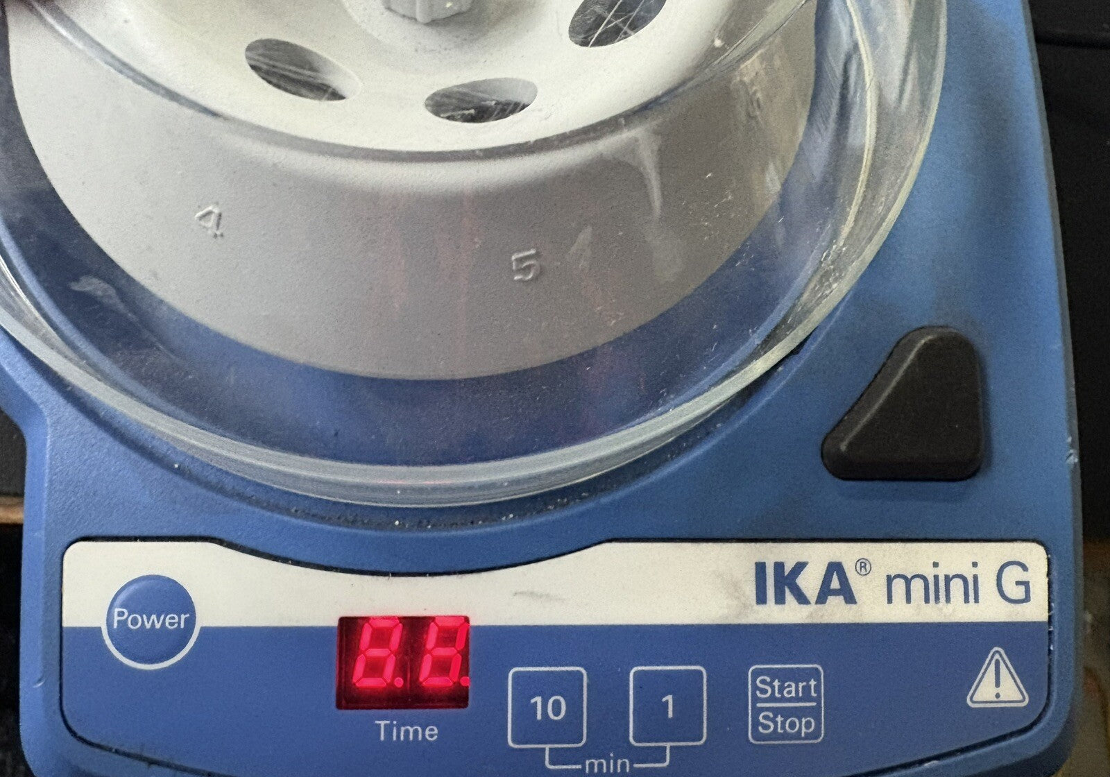 IKA Mini G Centrifuge, 6000 RPM, Digital Timer, Fast Start/Stop