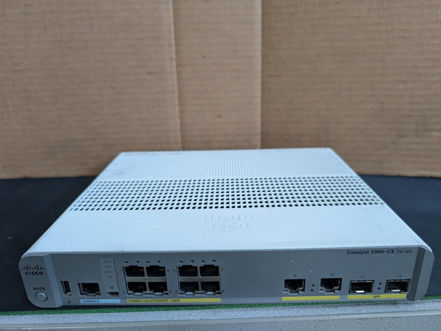 CISCO Catalyst 2960-CX Series WS-C2960CX-8PC-L