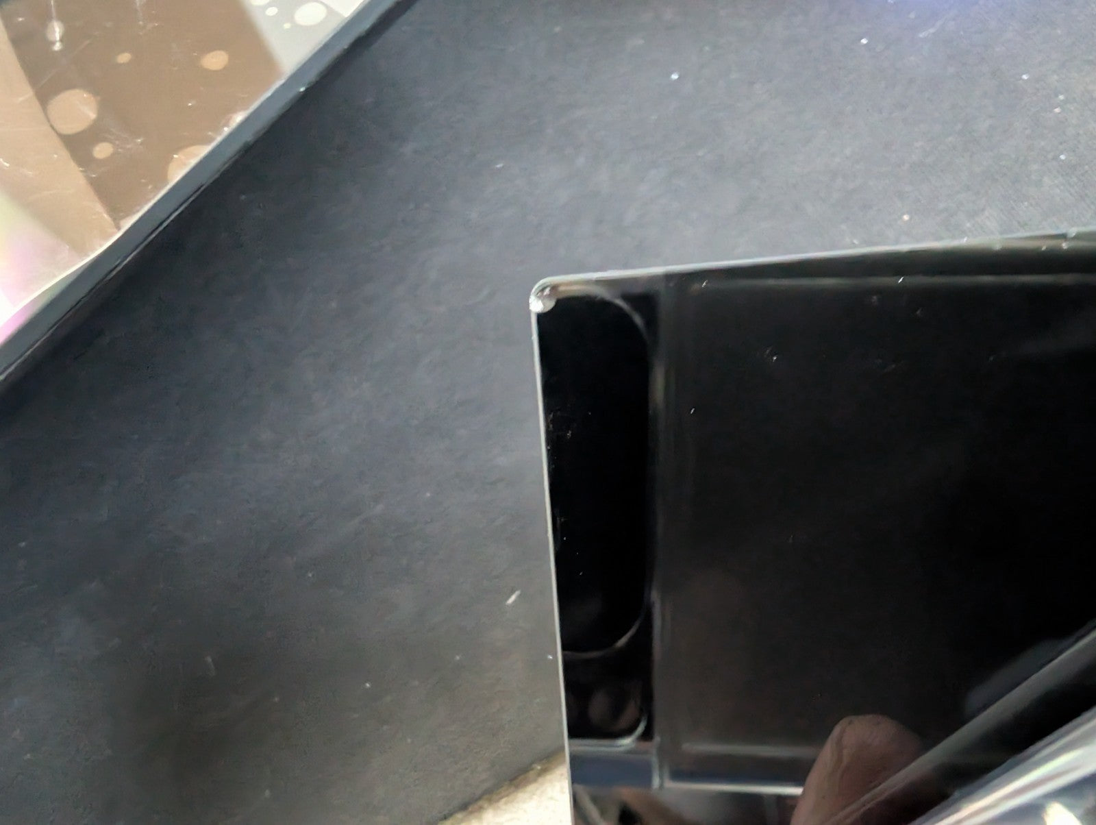 QSC TSC-116-G2 Touchscreen Controller 24VDC/1A *MINOR Cosmetic cracks*