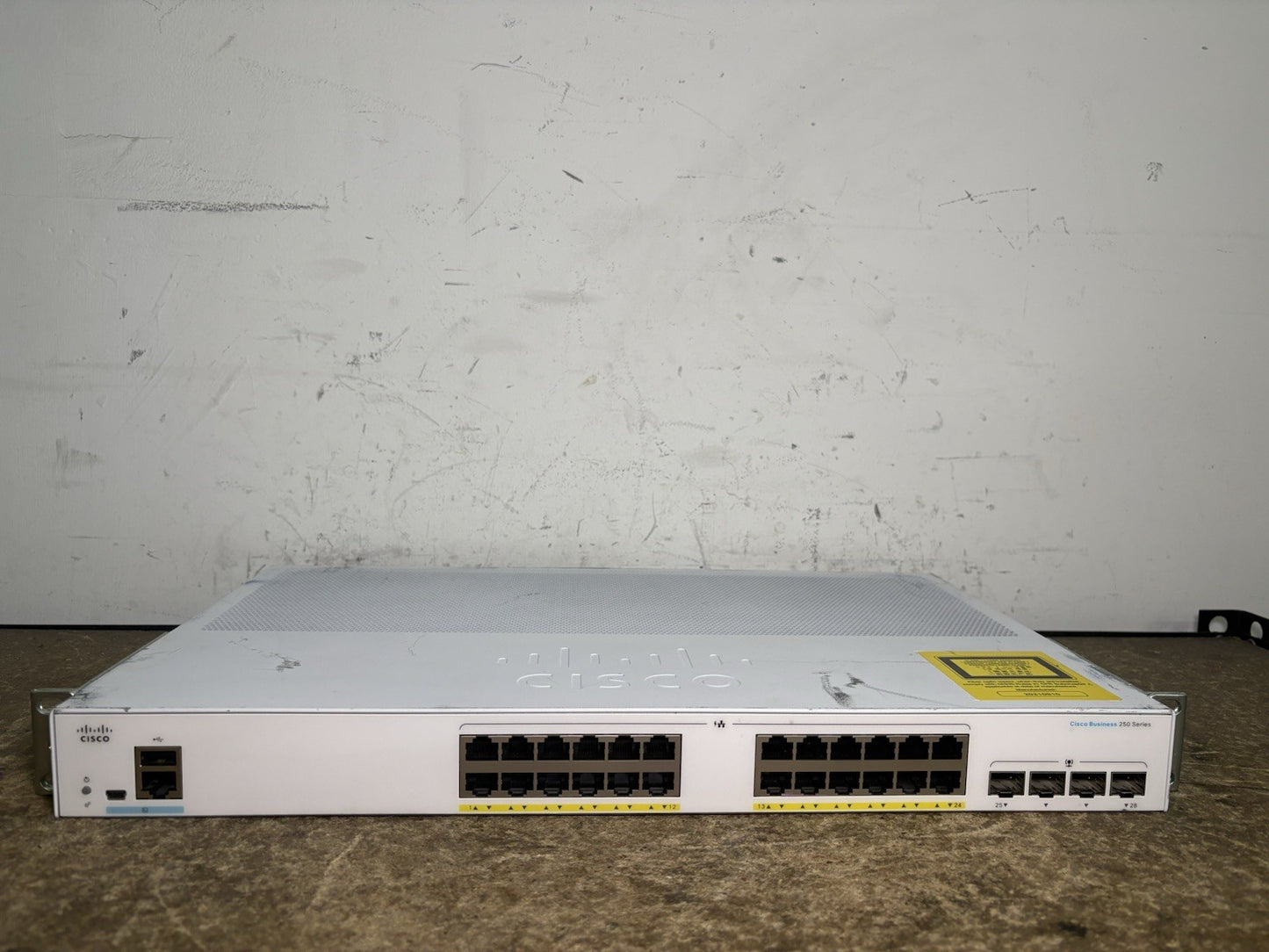 Cisco Business 250 Series Smart Switch CBS250-24PP-4G
