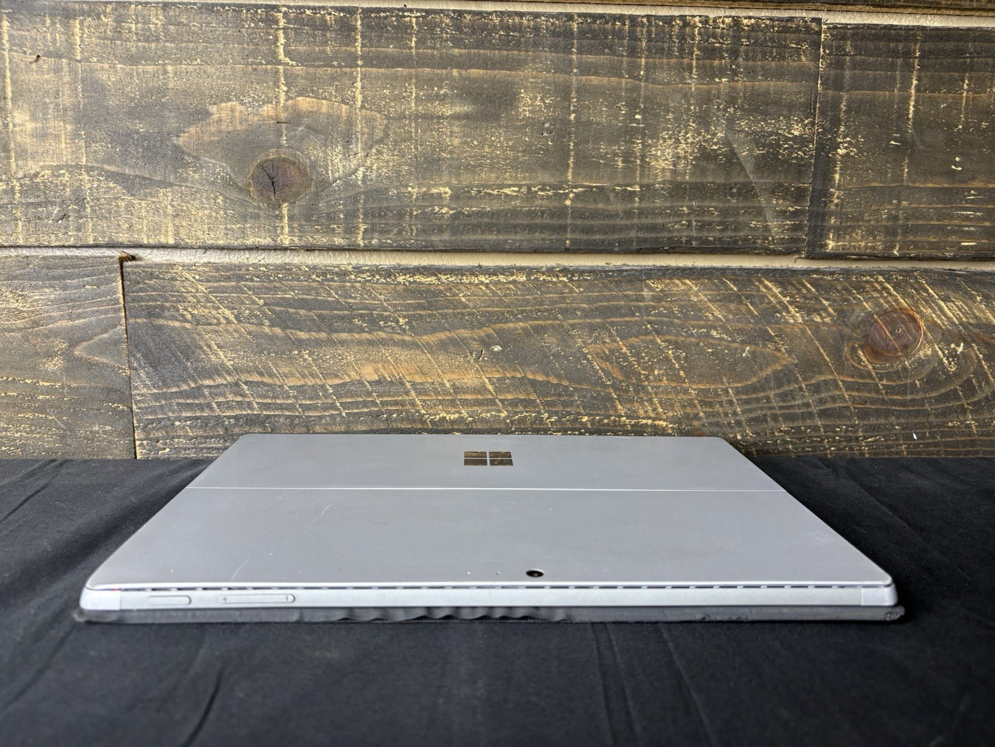 Microsoft Surface Pro 5 1796 12.3" Intel Core i5-7300U 2.60Ghz 8GB RAM 256GB SSD