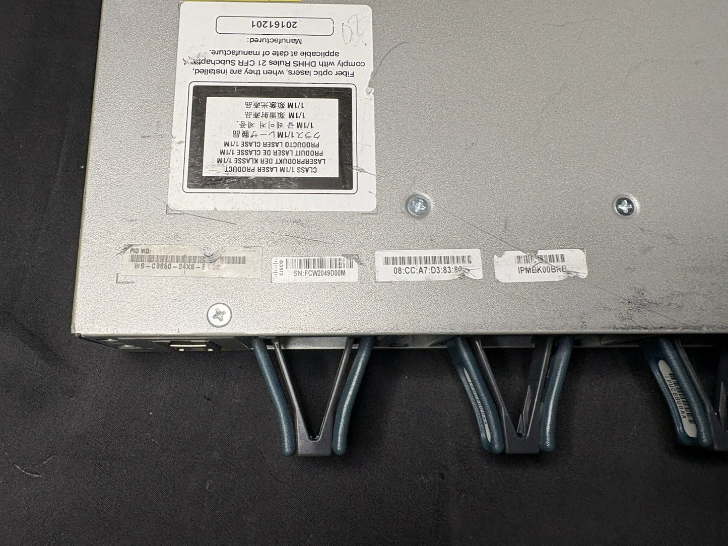 Cisco WS-C3850-24XS-E IP Base Switch 24 SFP+ Ethernet Ports 715WAC PWR *Cosmetic