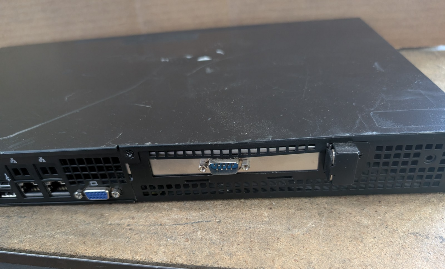 SuperMicro Server Intel Atom E3940 @ 1.6GHz 4GB RAM NO HD