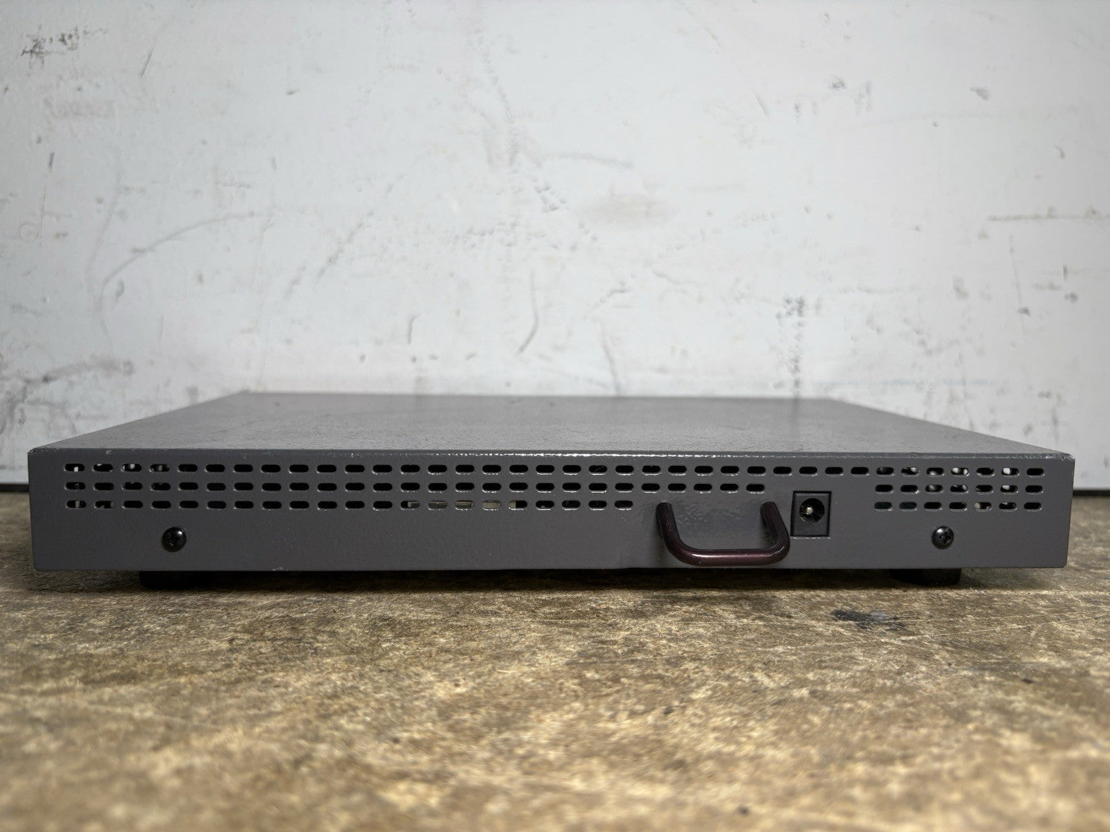 Ruckus ZD1000 ZoneDirector 1000 Wireless Controller- 12 AP License