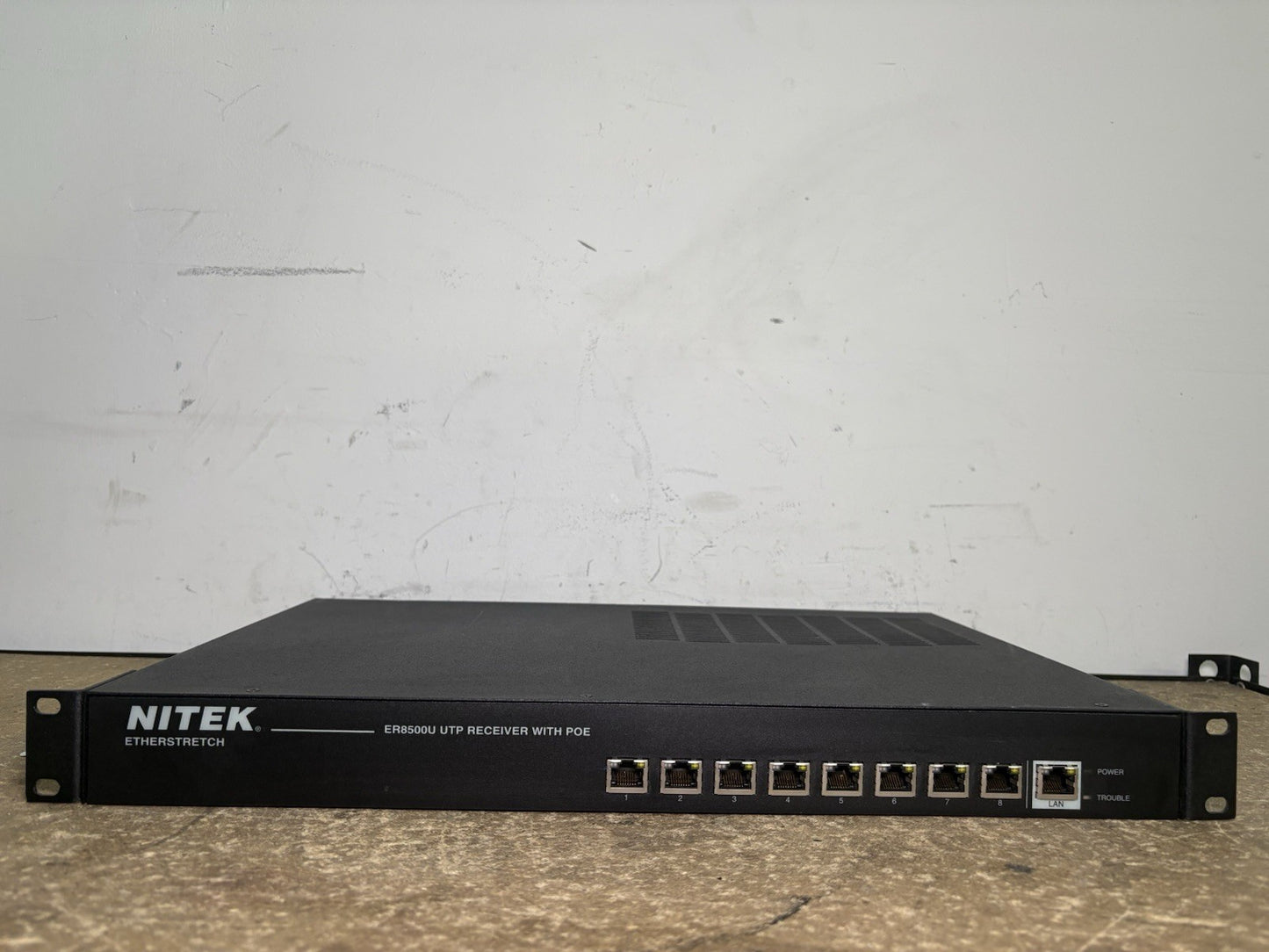 Nitek ER8500U UTP Ethernet Over Coax Extender 8 Port Gigabit PoE+ Switch