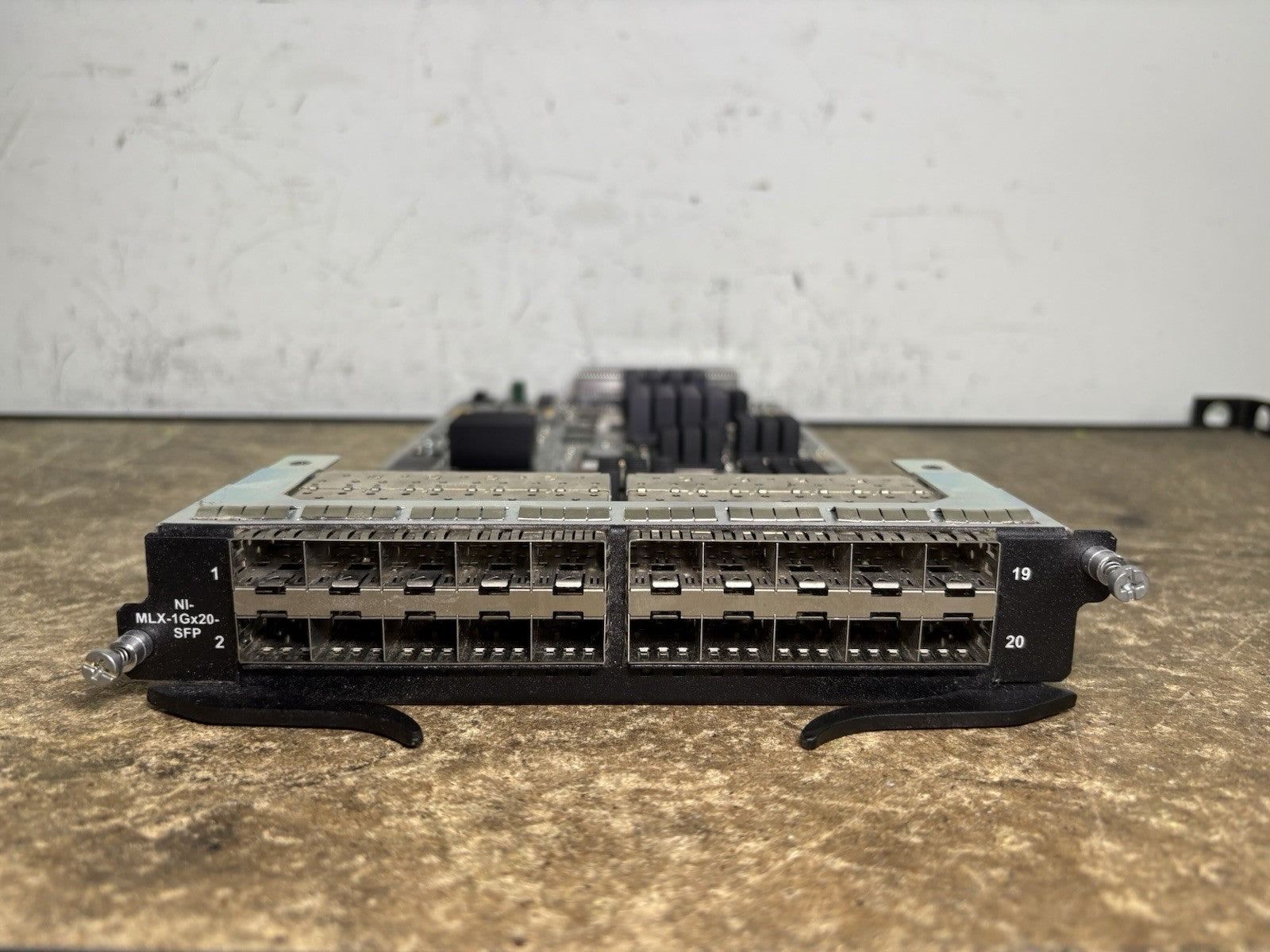 NI-MLX-1GX20-SFP BROCADE COMMUNICATIONS SYSTEMS INC. 20-PORT 1GB SFP MODULE