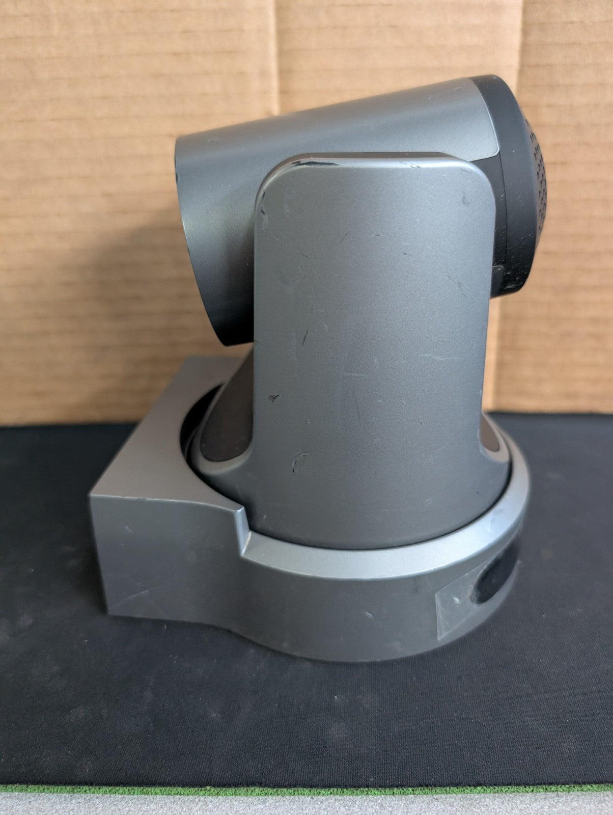 QSC Q-SYS PTZ-20x60 CONFERENCE CAMERA