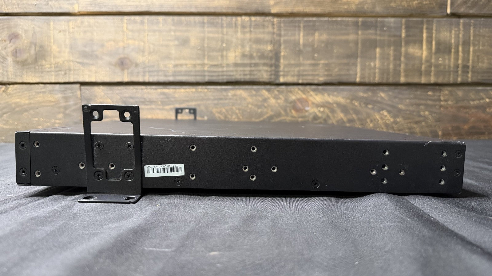 RUCKUS ICX 7150 48 Port POE Switch 4x SFP+ Ports - ICX7150-48P-4X1G