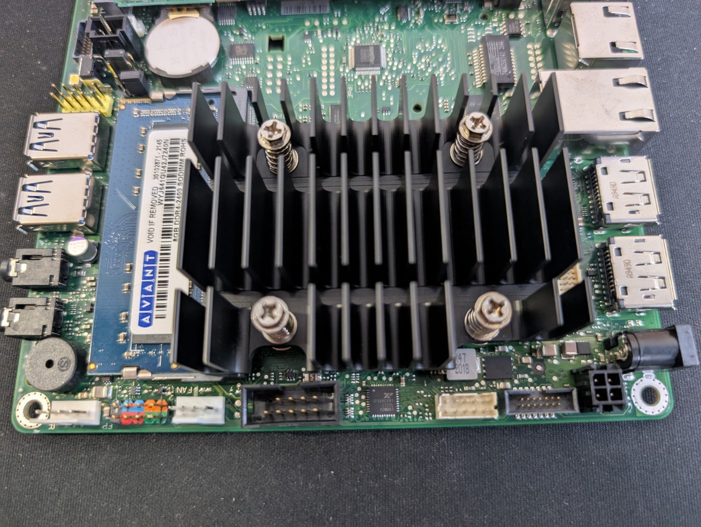 D3544-S34-3 Kontron Mini-ITX Industrial Motherboard 250GB M.2 8GB RAM J5005 CPU