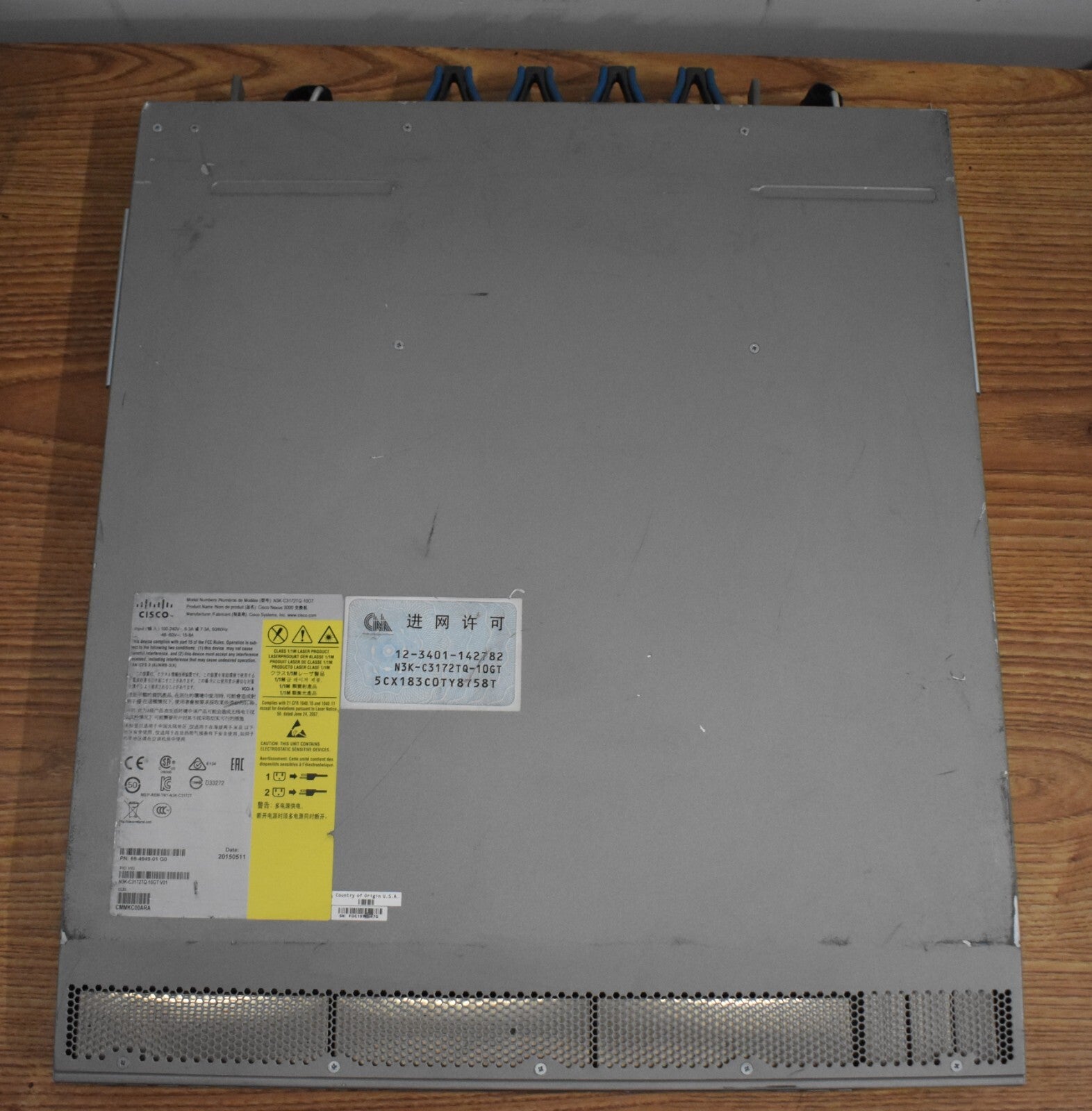 Cisco Nexus3172TQ, N3K-C3172TQ-10GT Port 1U Switch