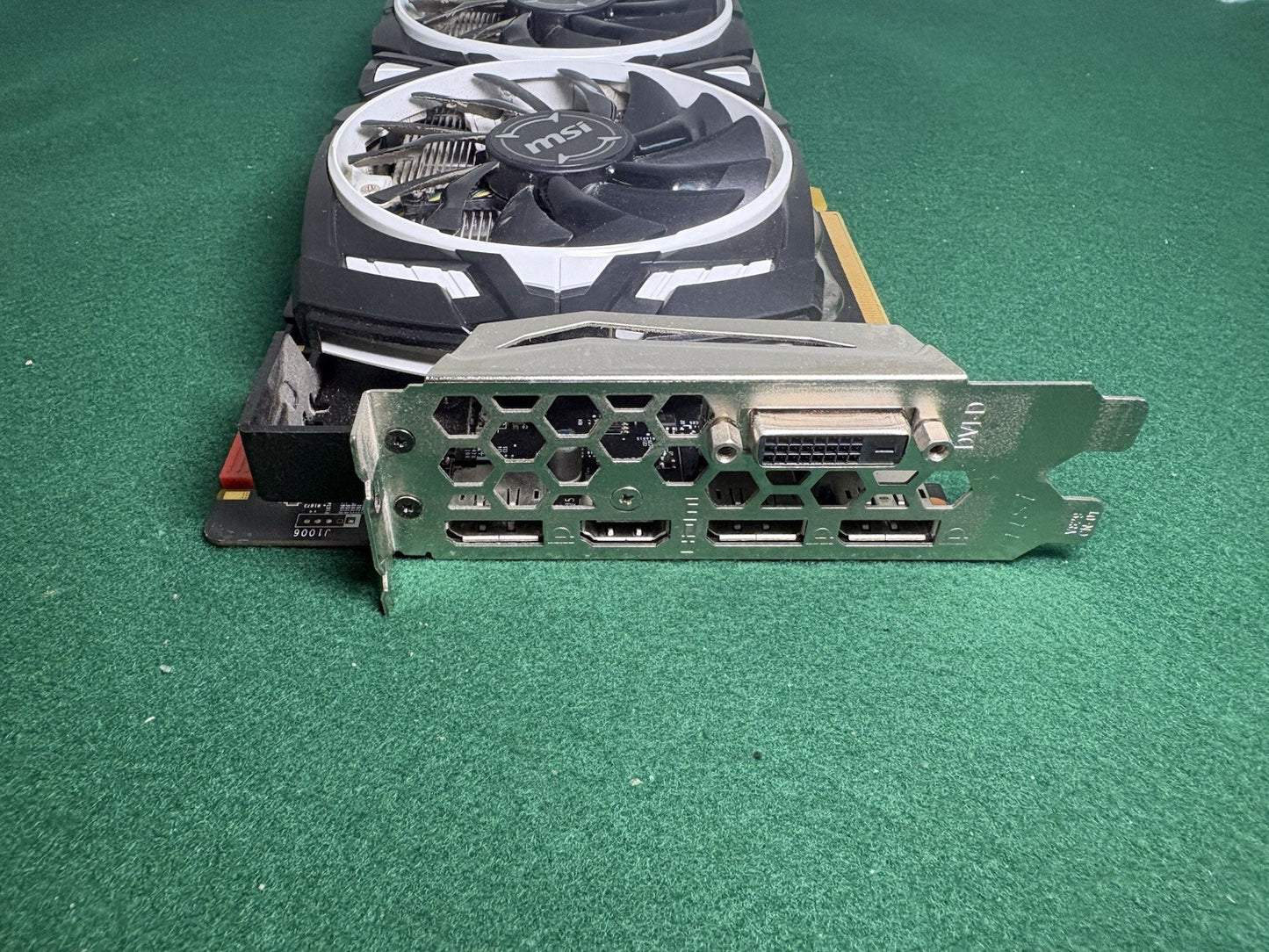 MSI GeForce GTX 1070 ARMOR 8G OC 8GB GDDR5 Graphics Card