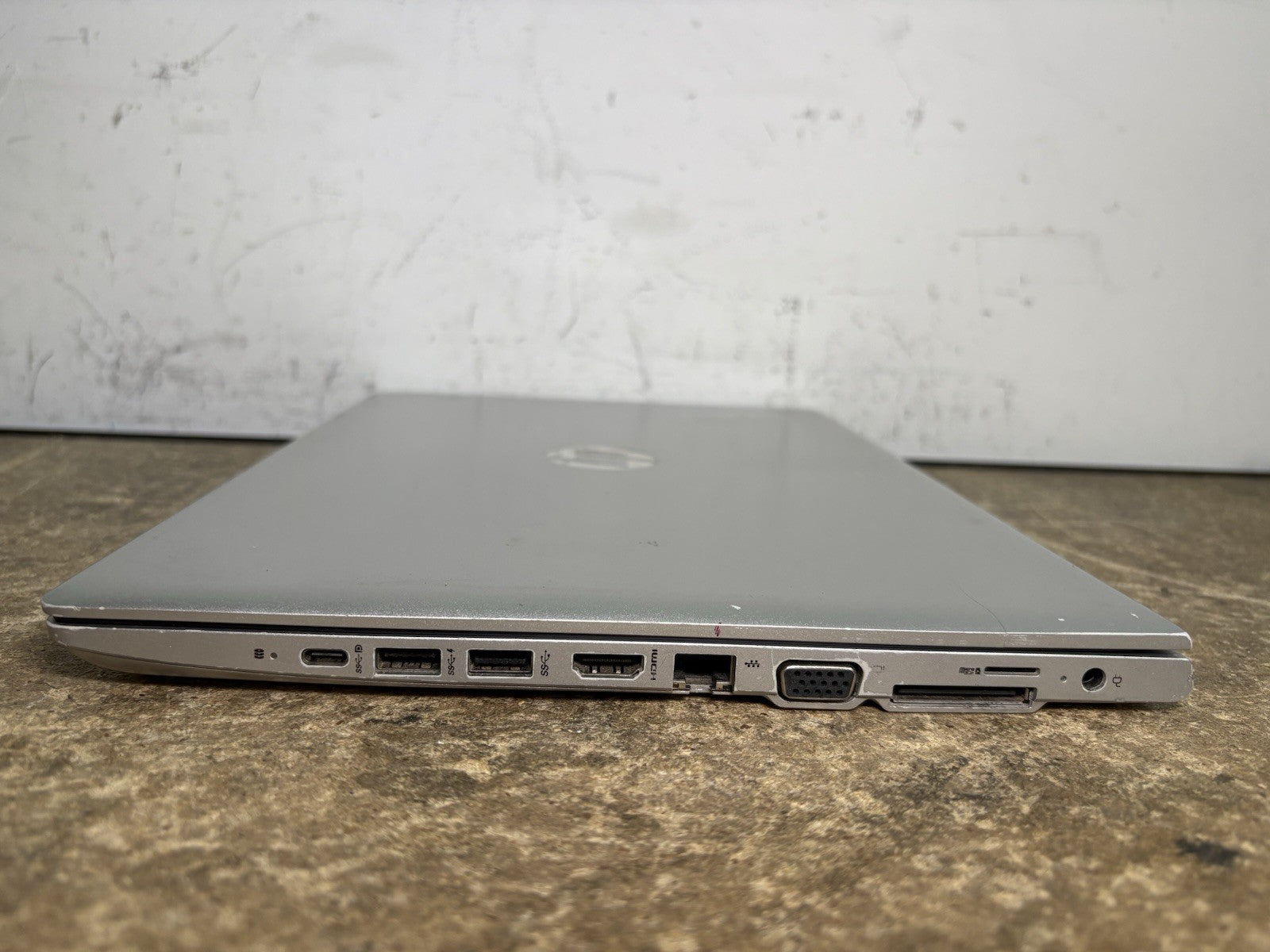 HP Probook 640 G5 14" i7-8665U 1.9Ghz NO RAM NO OS NO SSD