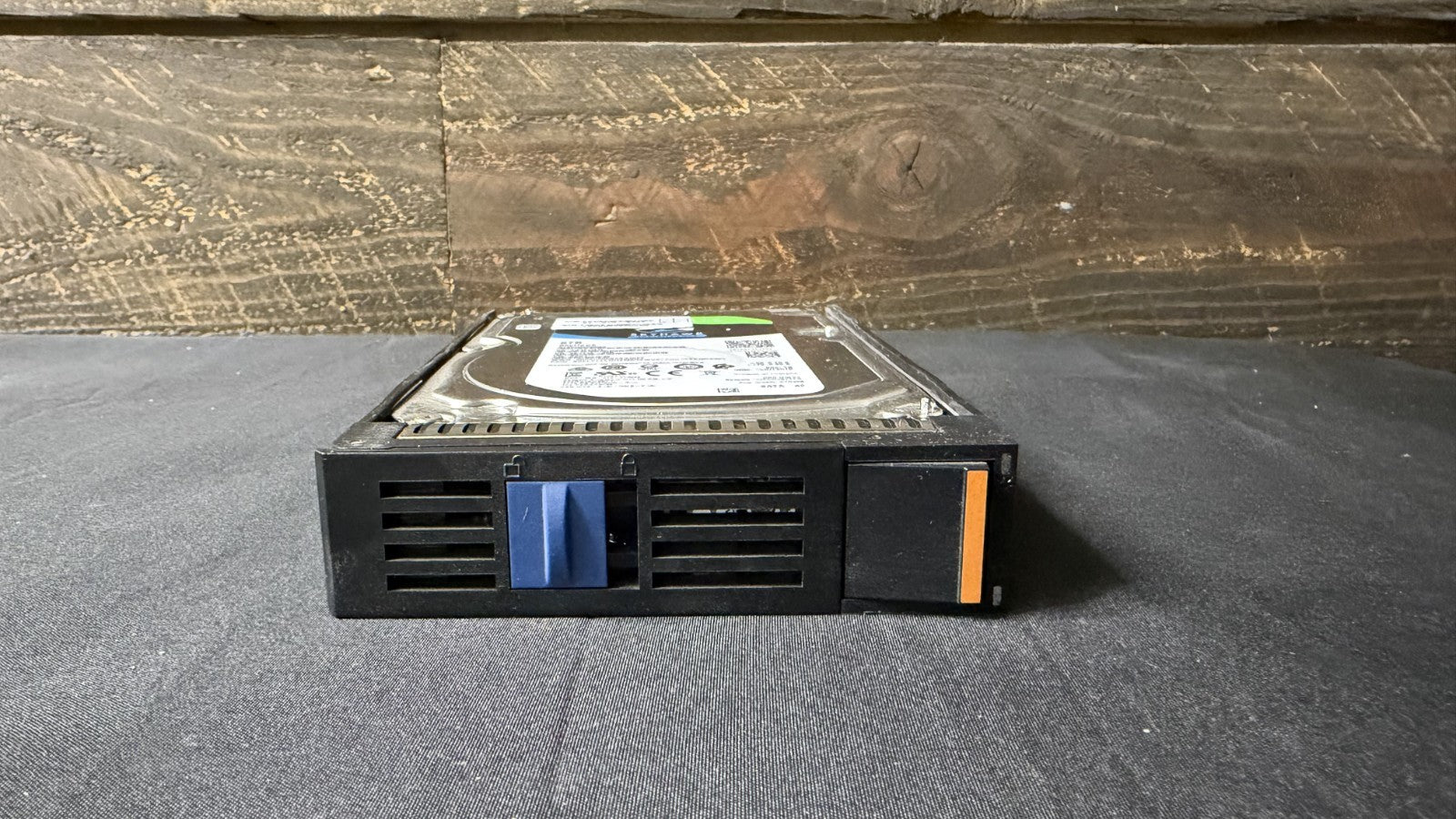 SEAGATE SKYHAWK 8TB 7.2K SATA III 256MB SEAGATE ST8000VX0022 TESTED 100% Health