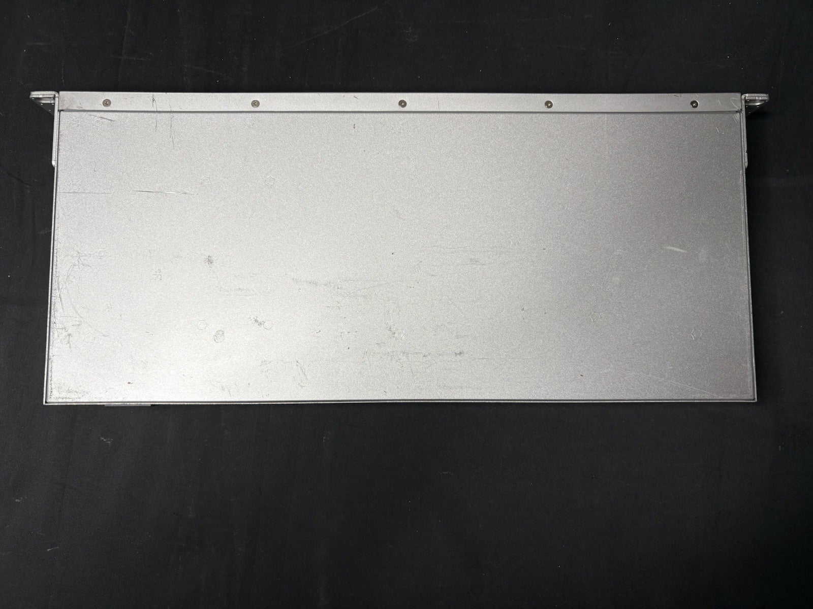 Ubiquiti UniFi USW-16-POE 16-Port Gigabit PoE Ethernet Switch *COSMETIC
