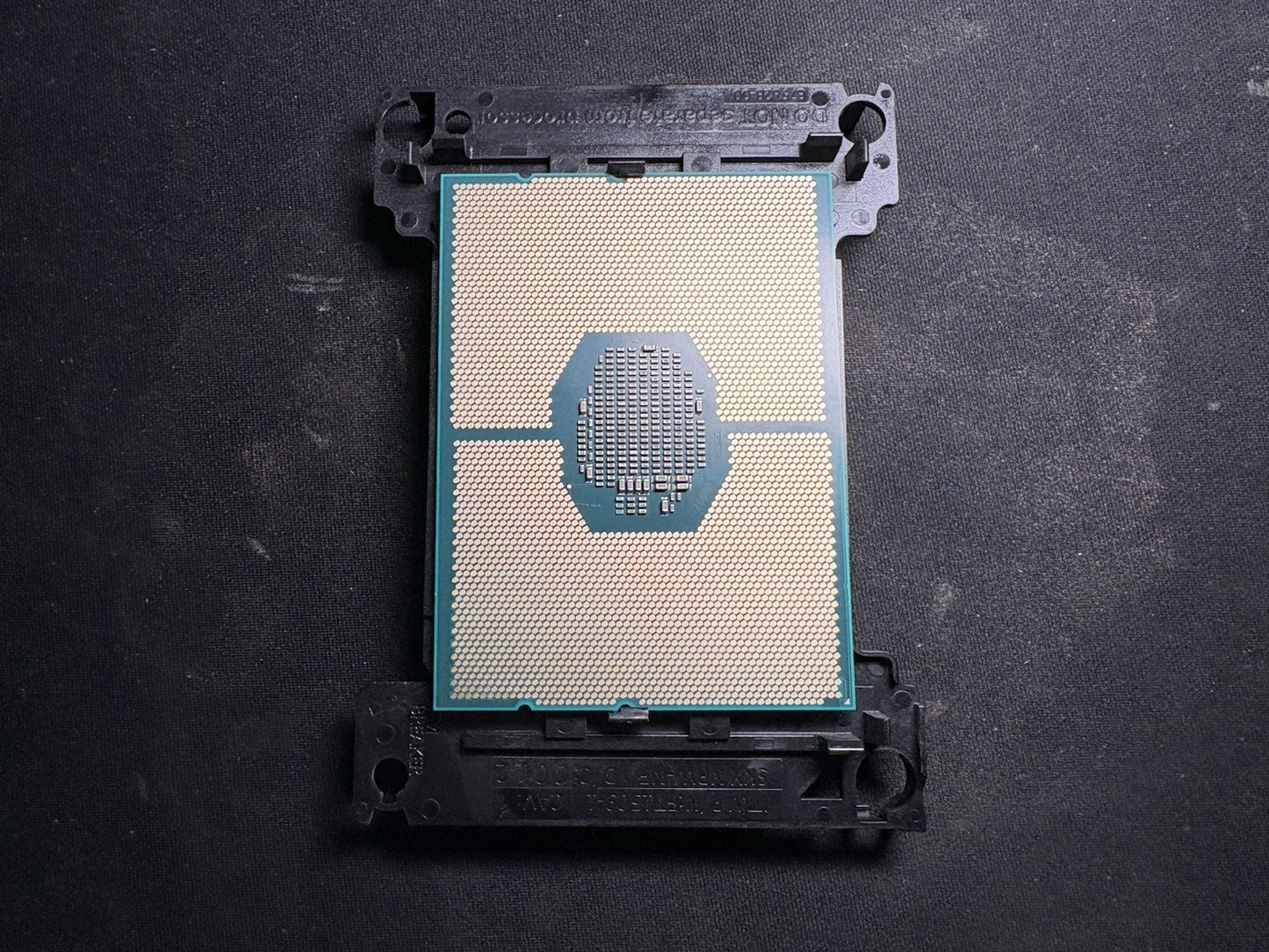 Intel Xeon Silver 4208 2.1GHz 8-Core 11MB SRFBM CPU Processor