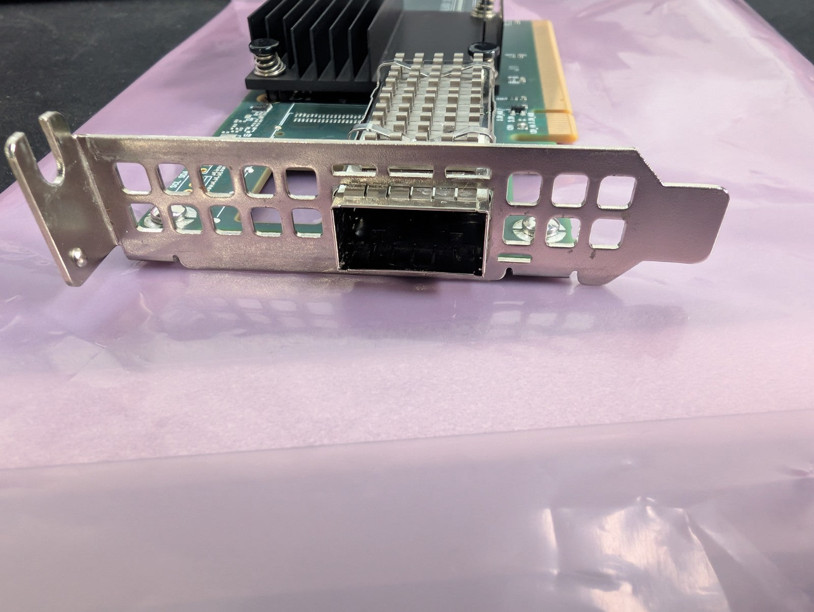 Mellanox CX653105A / MCX653105A-ECAT ConnectX-6 EDR/HDR 100GB Ethernet Adapter