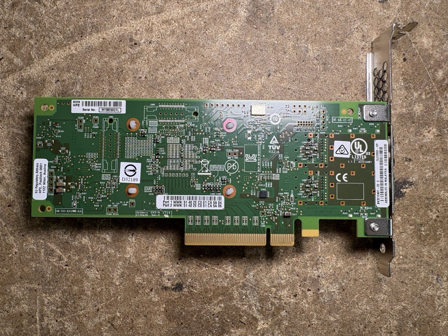 853011-001 HPE QLE2692-HP Dual Port 16Gb HBA with SFPs Full Height Bracket