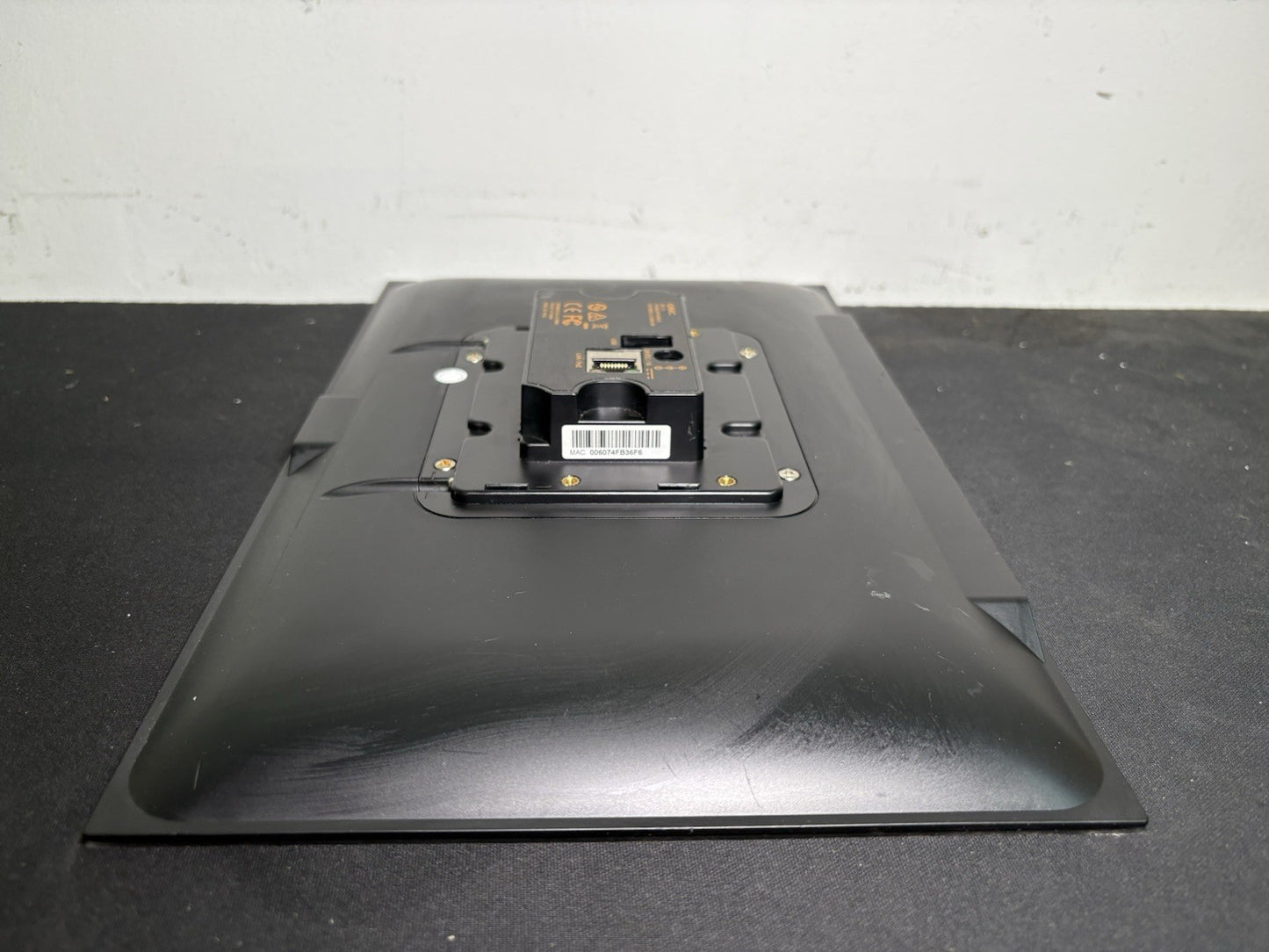 QSC TSC-116-G2 Touchscreen Controller 24VDC/1A