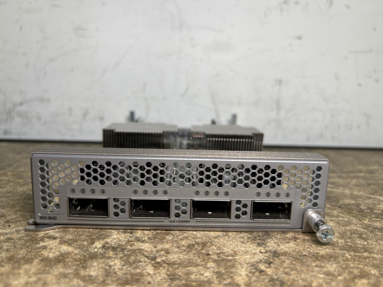 Cisco Nexus 5500 N55-M4Q 4 Port 40GbE QSFP+ Exp Module N5K-C5548UP C5596UP-FA