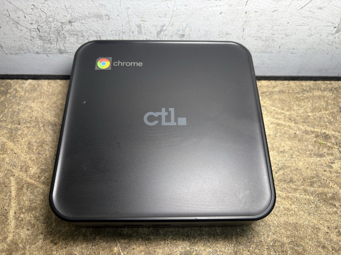 CTL Chromebox CBx1 Mini PC – Intel Celeron 3865U, 4GB RAM, 32GB SSD, *Chrome OS*