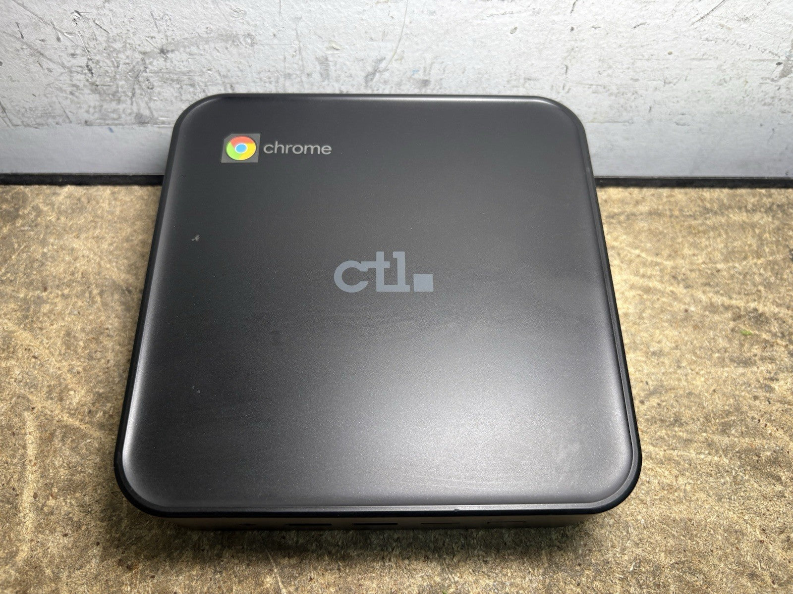 CTL Chromebox CBx1 Mini PC – Intel Celeron 3865U, 4GB RAM, 32GB SSD, *Chrome OS*