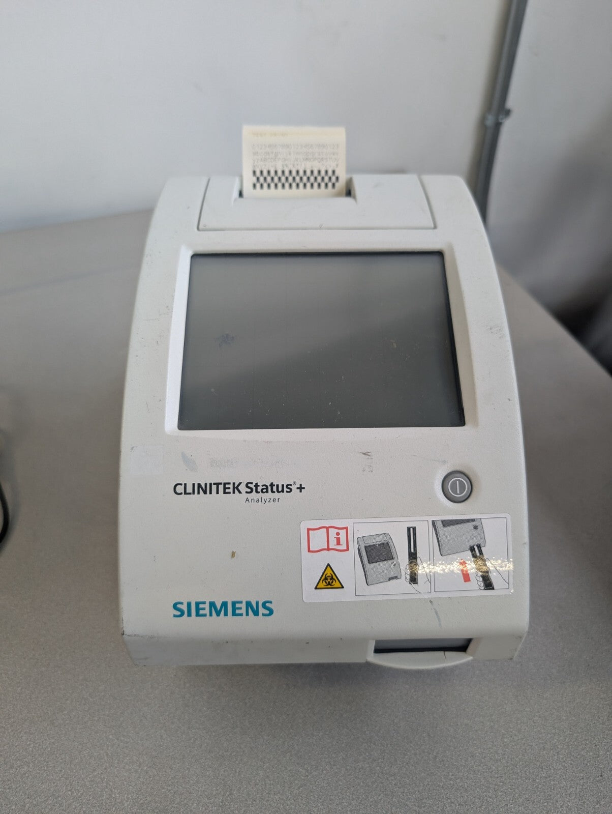 Siemens Clinitek Status Plus Analyzer With Test Table  and BASE NO Power supply
